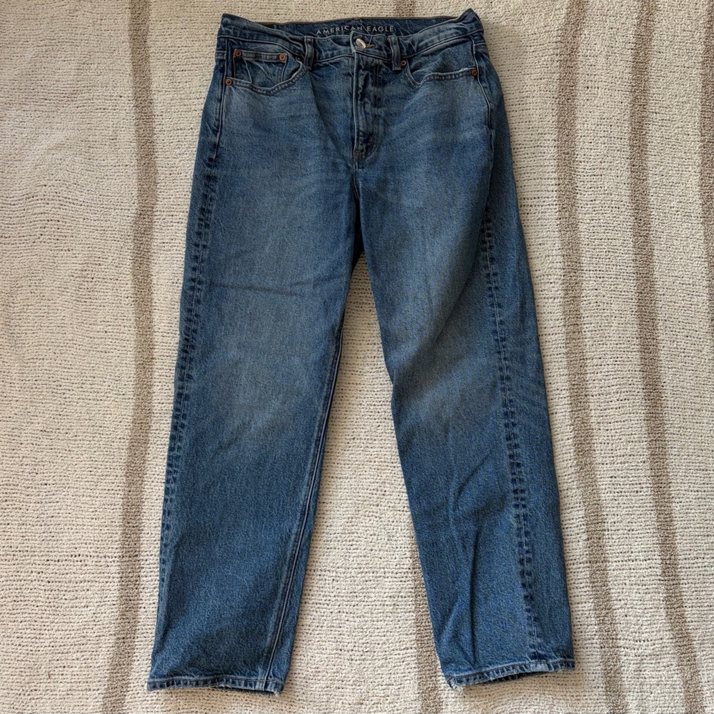 AE high waisted ankle straight jeans